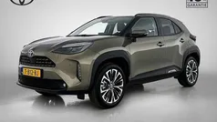 Gebruikt 2023 Toyota Yaris Cross Executive SUV | € 31.445 (Eerlijke prijs)