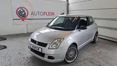Grijs Gebruikt 2005 Suzuki Swift Hatchback | € 2.950 (Eerlijke prijs)