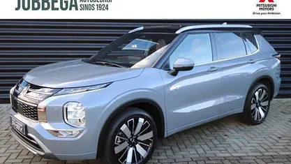 Occasion 2025 Mitsubishi Outlander Instyle SUV | € 60.740 (Goede deal)