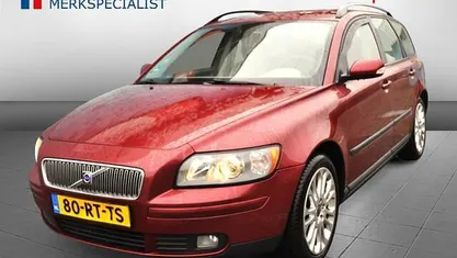 Occasion Volvo V50 Momentum 125 PK (91 kW) 2005 Rood Stationwagen