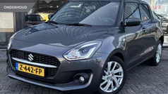 Grijs, metallic lak Gebruikt 2024 Suzuki Swift Hatchback | € 19.900 (Eerlijke prijs)