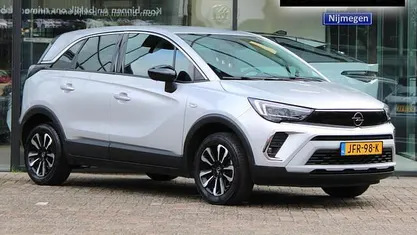 Grijs Occasion 2024 Opel Crossland X Elegance SUV | € 23.945 (Eerlijke prijs)