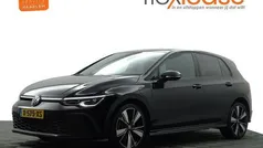 Zwart metallic Gebruikt 2021 VW Golf VIII GTE Hatchback | € 26.900 (Eerlijke prijs)