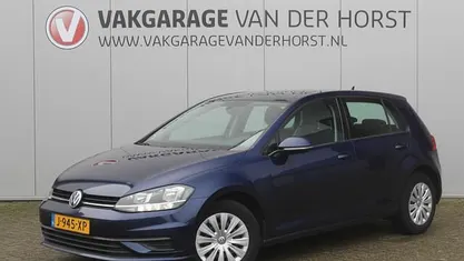 Blauw Occasion 2017 VW Golf VII Trendline Hatchback | € 8.950 (Eerlijke prijs)