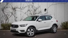 Wit Gebruikt 2022 Volvo XC40 Momentum SUV | € 29.694 (Super prijs)