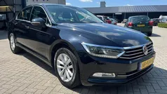 Zwart Gebruikt 2017 VW Passat Comfortline Sedan | € 12.250 (Goede deal)