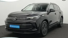 Zwart Gebruikt 2024 VW Tiguan Edition SUV | € 39.700 (Eerlijke prijs)