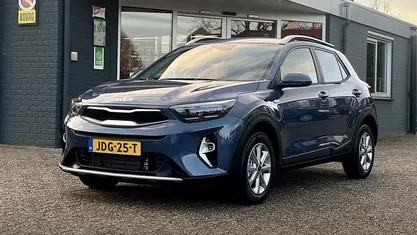 Occasion 2025 Kia Stonic SUV | € 27.950 (Eerlijke prijs)