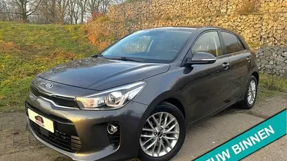 Occasion 2017 Kia Rio DREAM-TEAM Edition Hatchback | € 10.500 (Eerlijke prijs)
