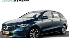 Blauw Gebruikt 2019 Mercedes B180 Business MPV | € 22.400 (Eerlijke prijs)