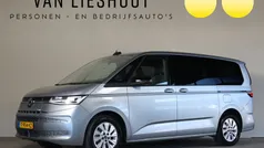 Gebruikt 2023 VW Multivan Style Van | € 60.450 (Eerlijke prijs)