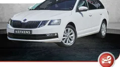 Wit Gebruikt 2020 Skoda Octavia Business Line Stationwagen | € 21.700 (Eerlijke prijs)