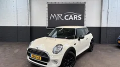 Wit Gebruikt 2015 Mini ONE Business Hatchback | € 8.950 (Eerlijke prijs)