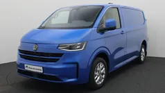 Blauw Nieuw 2024 VW T6.1 Van | € 47.890 (Goede deal)