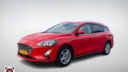 Rood Gebruikt 2022 Ford Focus Business Edition Stationwagen | € 10.950 (Goede deal)