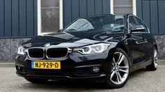Zwart Gebruikt 2017 BMW 320 Executive Sedan | € 21.950 (Goede deal)