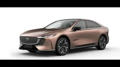 Bruin Nieuw 2025 Mazda 6e Takumi-Line Sedan | € 43.790 (Eerlijke prijs)