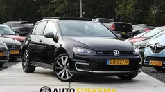 Zwart Gebruikt 2015 VW Golf VII GTE Hatchback | € 13.950 (Eerlijke prijs)