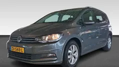 Gebruikt 2019 VW Touran Comfortline MPV | € 23.990 (Eerlijke prijs)