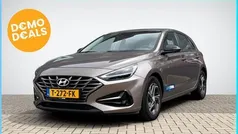 Bruin Gebruikt 2023 Hyundai i30 Comfort Hatchback | € 19.950 (Eerlijke prijs)