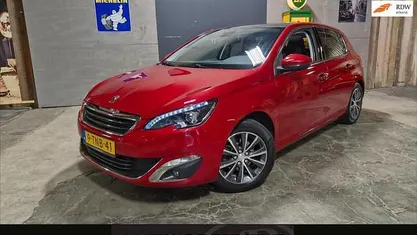 Occasion Peugeot 308 125 PK (91 kW) 2014 Hatchback