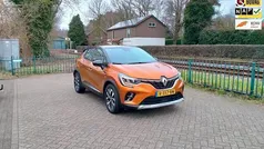 Oranje Gebruikt 2020 Renault Captur Intens SUV | € 18.950 (Eerlijke prijs)