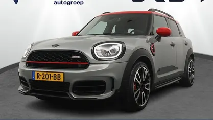 Zwart (metallic) Occasion 2019 Mini John Cooper Works Countryman SUV | € 32.950 (Eerlijke prijs)