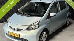 Gebruikt 2005 Toyota Aygo Hatchback | € 2.750 (Eerlijke prijs)