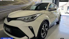 Wit Gebruikt 2022 Toyota C-HR Business Edition SUV | € 23.450 (Eerlijke prijs)