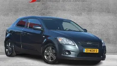 Grijs Gebruikt 2010 Kia ProCeed Hatchback | € 3.950 (Eerlijke prijs)
