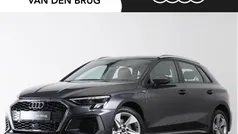 Grijs Gebruikt 2024 Audi A3 Sportback e-tron S-Line Sedan | € 37.295 (Super prijs)