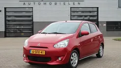 Rood Gebruikt 2013 Mitsubishi Space Star Instyle Hatchback | € 7.950 (Eerlijke prijs)