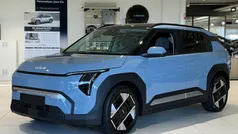Aventurine green Nieuw 2024 Kia EV3 Advance SUV | € 41.195 (Eerlijke prijs)