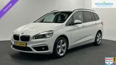 Wit Gebruikt 2018 BMW 218 Executive Stationwagen | € 20.000 (Eerlijke prijs)