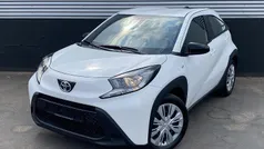Wit Gebruikt 2024 Toyota Aygo Play Hatchback | € 19.400 (Goede deal)