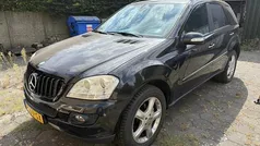 Zwart Gebruikt 2006 Mercedes 320 | € 2.900 (Super prijs)