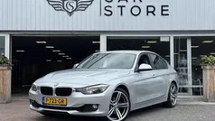 Grijs Gebruikt 2014 BMW 320 Executive Sedan | € 12.450 (Goede deal)