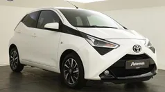 Wit Gebruikt 2022 Toyota Aygo X-cite Hatchback | € 15.499 (Goede deal)