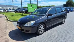 Grijs Gebruikt 2004 Mitsubishi Lancer Comfort Edition Stationwagen | € 1.299 (Goede deal)