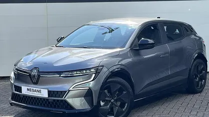 Schiste silver (tekqg) Nieuw 2025 Renault Megane E-Tech Evolution Hatchback | € 36.445 (Eerlijke prijs)