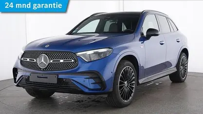 Spectraalblauw metallic Gebruikt 2025 Mercedes GLC300 AMG SUV | € 70.945 (Eerlijke prijs)