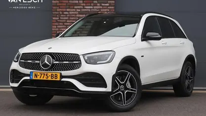 Occasion Mercedes GLC300 AMG line 211 PK (155 kW) 2020 SUV