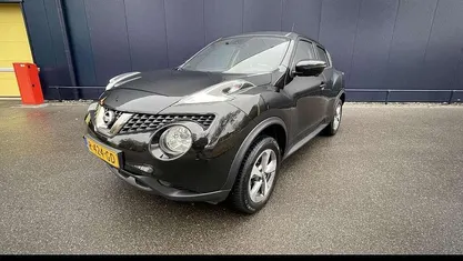 Zwart Gebruikt 2019 Nissan Juke Acenta SUV | € 15.400 (Eerlijke prijs)