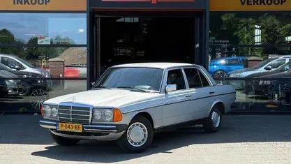 Occasion Mercedes E230 136 PK (100 kW) 1982 Sedan