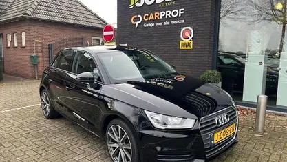 Zwart Gebruikt 2015 Audi A1 Design Hatchback | € 11.450 (Eerlijke prijs)