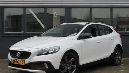 Occasion Volvo V40 Summum 154 PK (113 kW) 2016 Hatchback