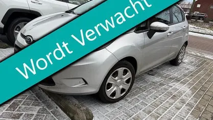 Occasion Ford Fiesta Limited 60 PK (44 kW) 2011 Grijs (metallic) Hatchback