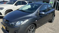Grijs Gebruikt 2010 Mazda 2 Hatchback | € 5.950 (Eerlijke prijs)