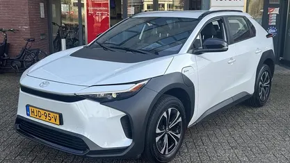 Occasion 2025 Toyota bZ4X SUV | € 33.499 (Super prijs)