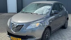 Grijs Gebruikt 2012 Lancia Ypsilon Gold Hatchback | € 2.650 (Super prijs)